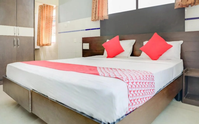 Shanthi Royal by OYO Rooms
