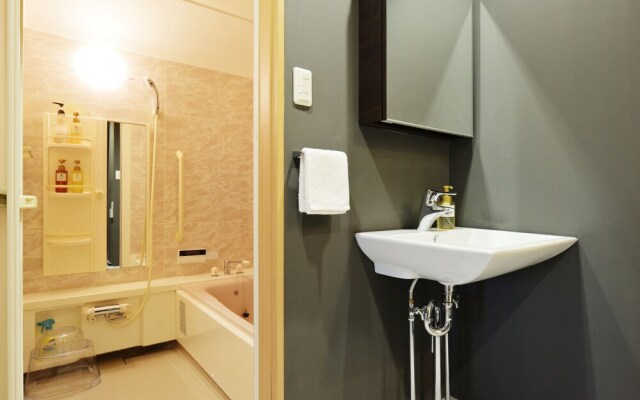 Tengachaya Residence East