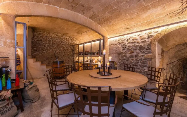 Yartan Boutique Hotel