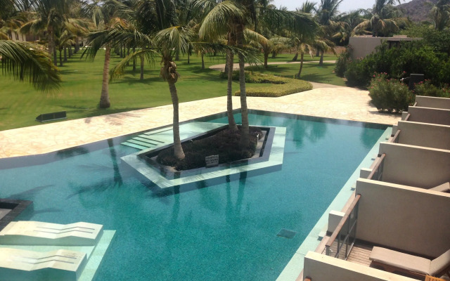 Al Bustan Palace, a Ritz-Carlton Hotel