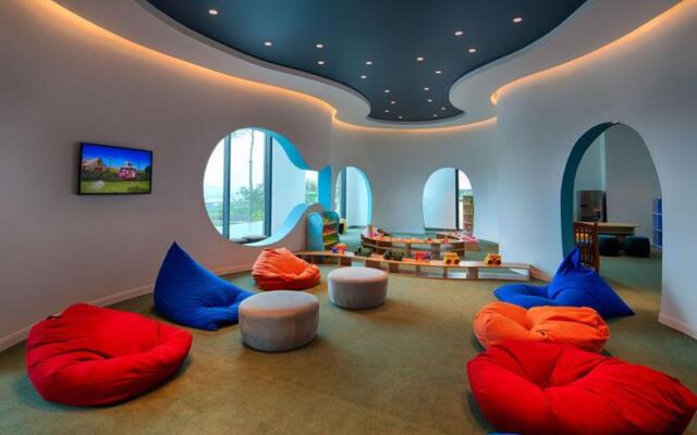 FLC Halong Bay Golf Club & Luxury Resort