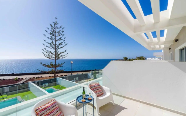 Marina Suite Villa Azul