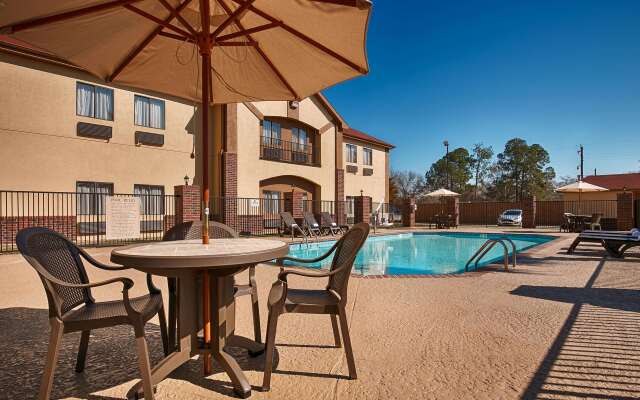 Best Western Bayou Inn & Suites