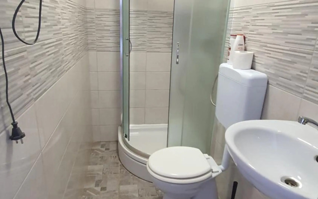 LAZY TURTLE, parking, barbecue, bicycle