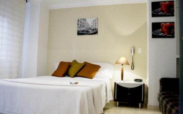 Hotel Picasso Inn