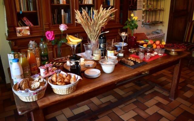 Villa Aimee Luxury Apartments With Heated Pool