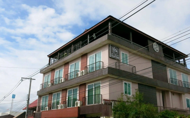 Yoont Hotel