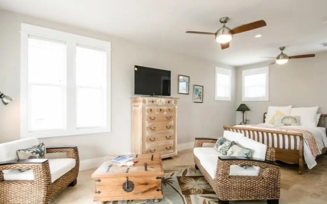 Bella Beach House