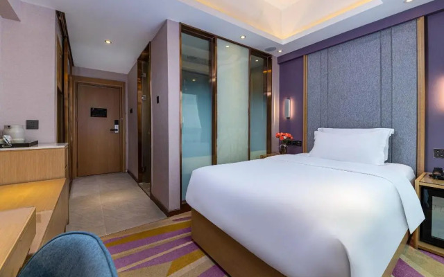 Lavande Hotel (Shenzhen Airport, Fuyong Metro Station)