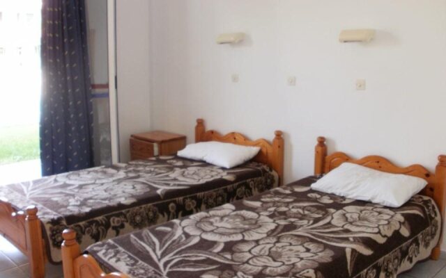 Adonis Apartments