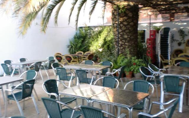 Hostal las Tres Jotas