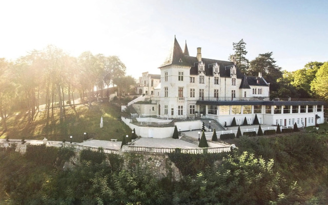 Château Le Prieuré - La Maison Younan