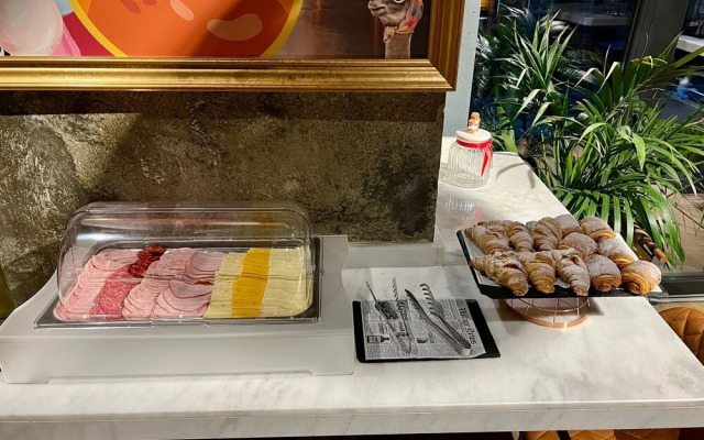 Hotel Forty One Bucharest