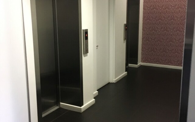 Luxury In The Sky On Hindmarsh Square