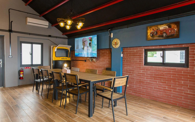 Yi Suo Yen Yu Homestay