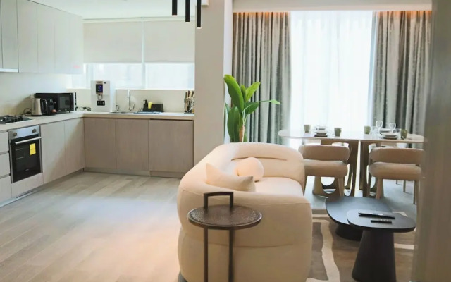 Condor Concept 7 - JVC Holiday Homes