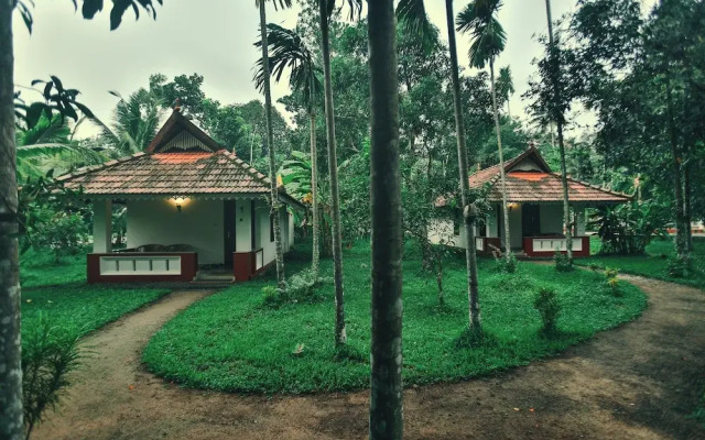 Palmgrove Lake Resort