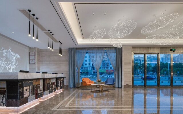 Kyriad Marvelous Hotel (Shenzhen Qinghu Metro Station)