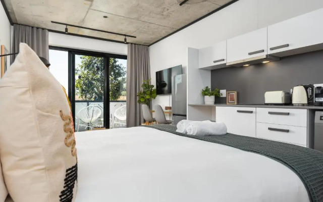 Bridgewater Studio 204