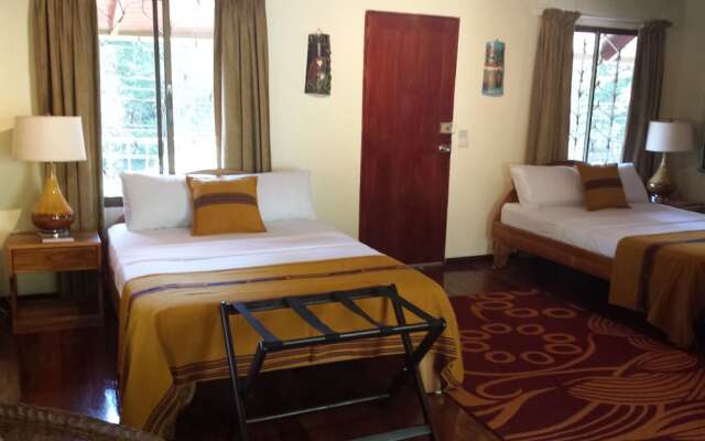 Coyaba Tropical Elegant Adult Guesthouse