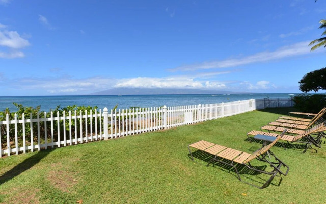 Royal Kahana 618 Studio Bedroom Condo