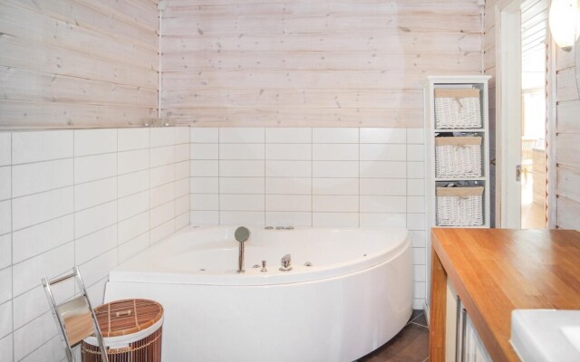 Awesome Home in Hol With 4 Bedrooms and Sauna
