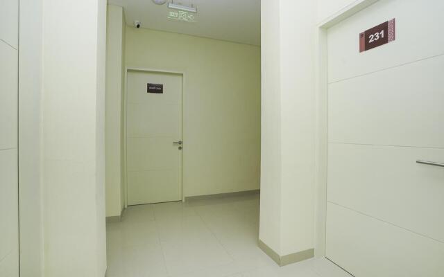 OYO 1428 miko capsule hotel