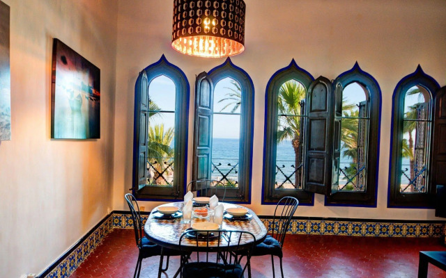 Las Ventanas Sea Front