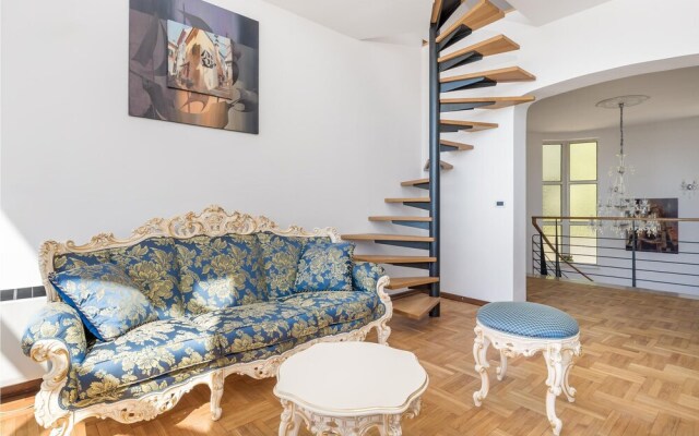 Amazing Home in Matulji With 5 Bedrooms, Jacuzzi and Wifi