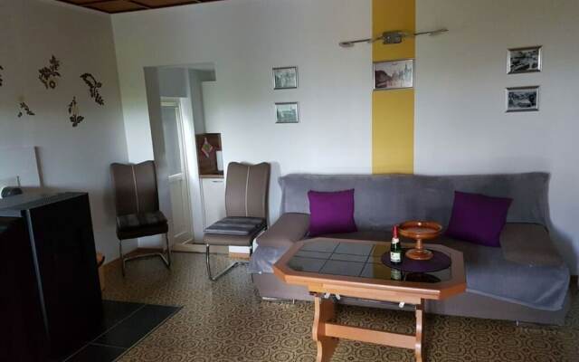 Haus Elfi Modern Retreat