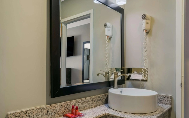 SureStay Plus Hotel by Best Western Sevierville