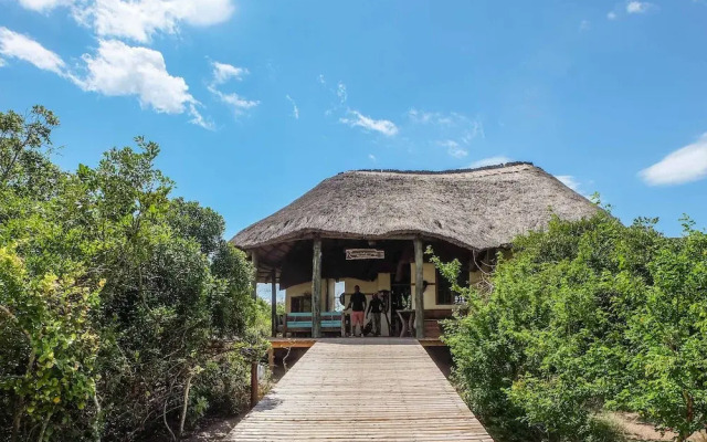 Saadani Safari Lodge - bush, river, beach