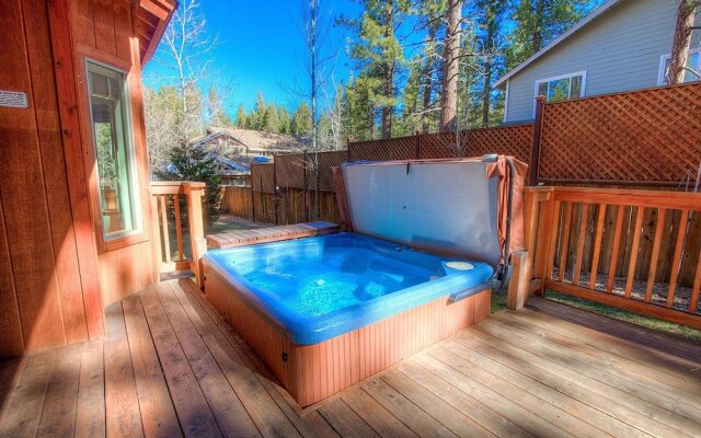 Casa Angora by Lake Tahoe Accommodations