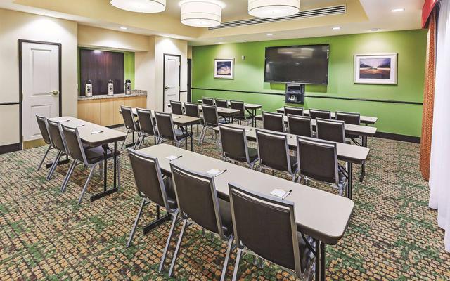 La Quinta Inn & Suites by Wyndham Pecos