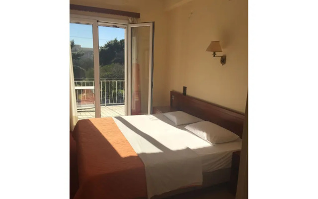Pikermi Hotel