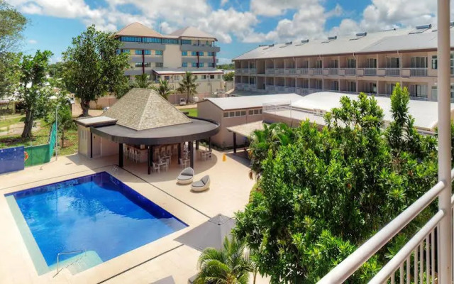 Tanoa International Dateline Hotel