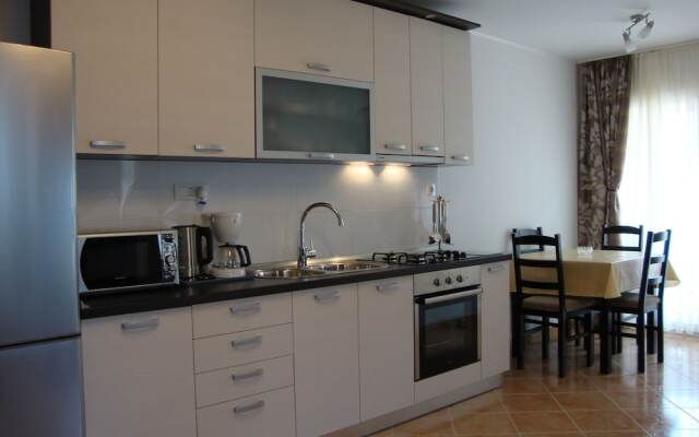 Adria Sun Apartments & More