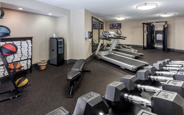 Holiday Inn Express & Suites Carpinteria by IHG