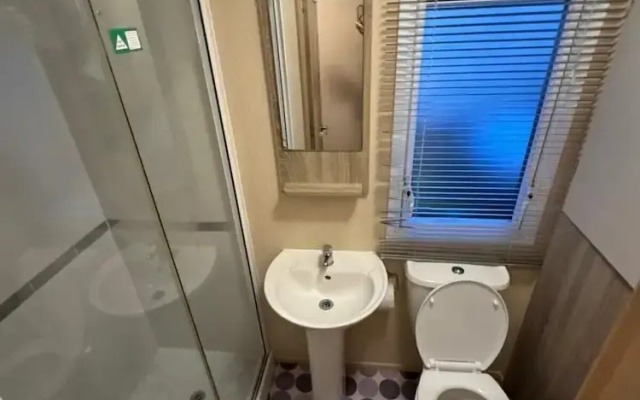 3 Bedroom, Lyons Oakfield, Towyn, Pets Welcome