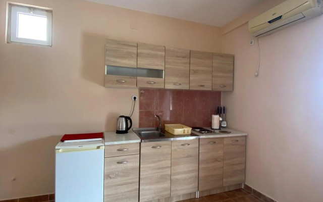 Apartments Klikovac Liman II