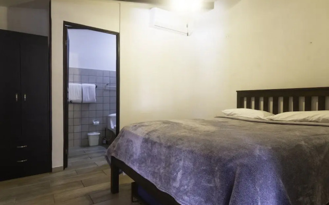 Js -14b 6 Bedroom Home