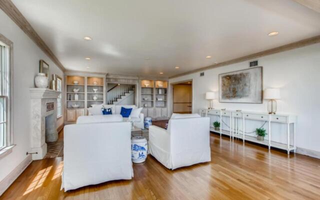 Villa Dolce Vita 4bd 4ba Private Pool and Parking