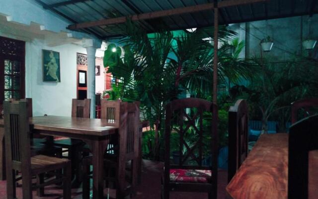 Yoho Jayamali Homestay