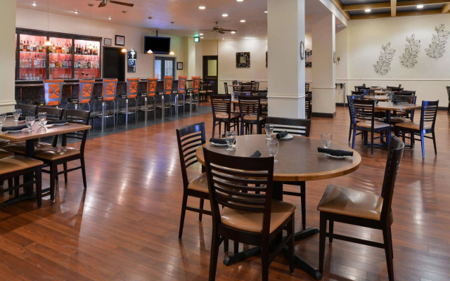 Shilo Inn Suites - Salem