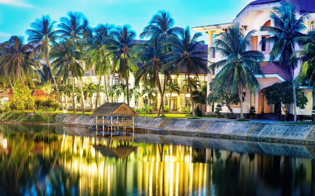 Hoi An Beach Resort