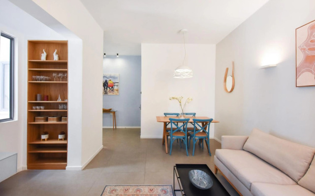 Magic Lily by HolyGuest