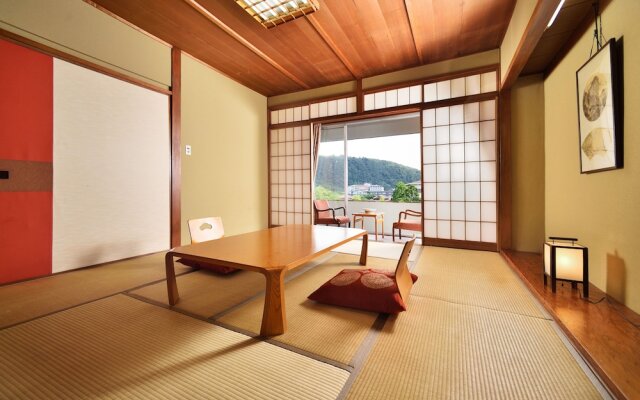 Yumoto Hotel