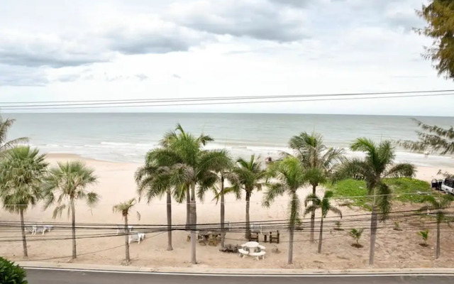 The Beach Palace 2BR Luxury Beachfront