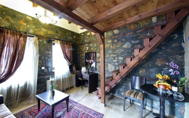 Lithos Hotel & Spa