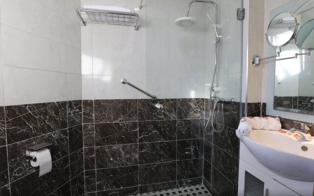 Silver Suites Hotel & Spa